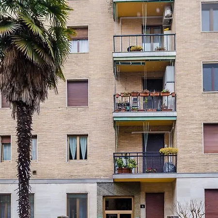 Lorenteggio Balcony Flat Lägenhet Milano